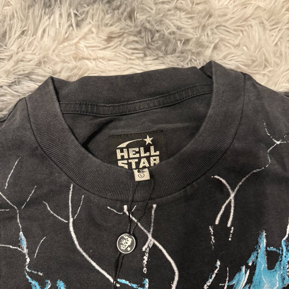 Hellstar Electro Kid Black T-Shirt Men’s Size Medium or Large - Picture 2 of 3